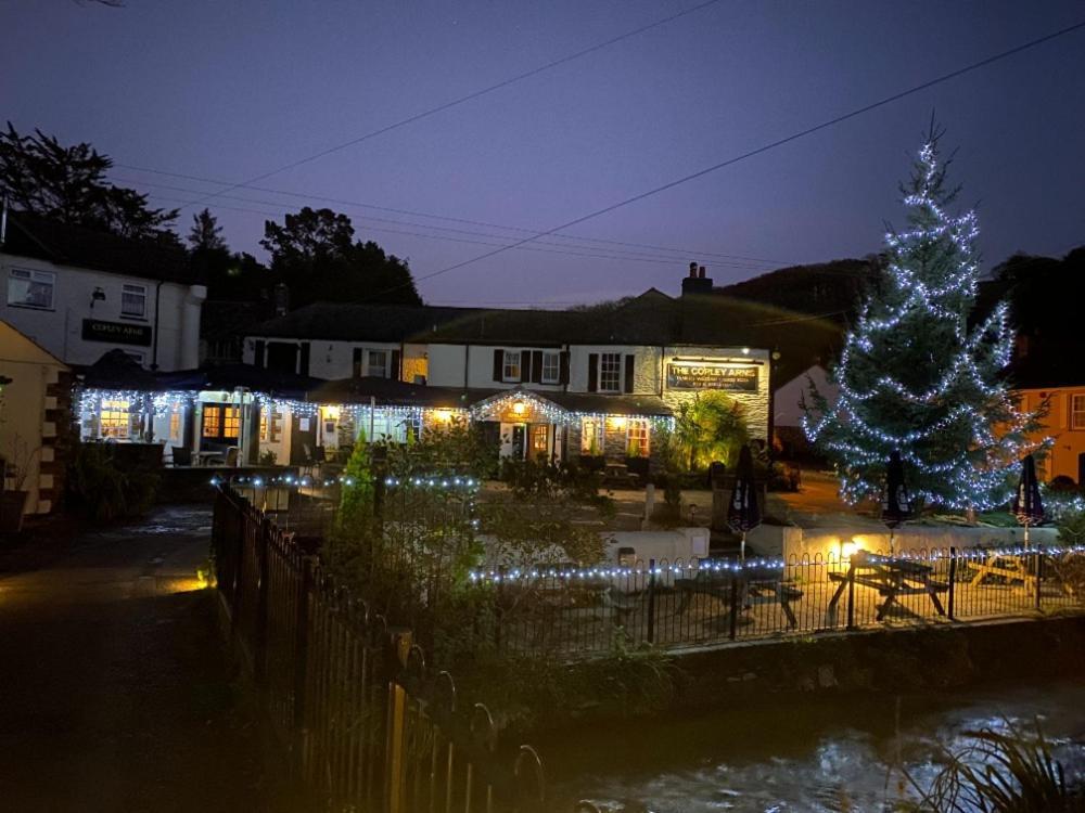 The Copley Arms Hotel Looe Buitenkant foto