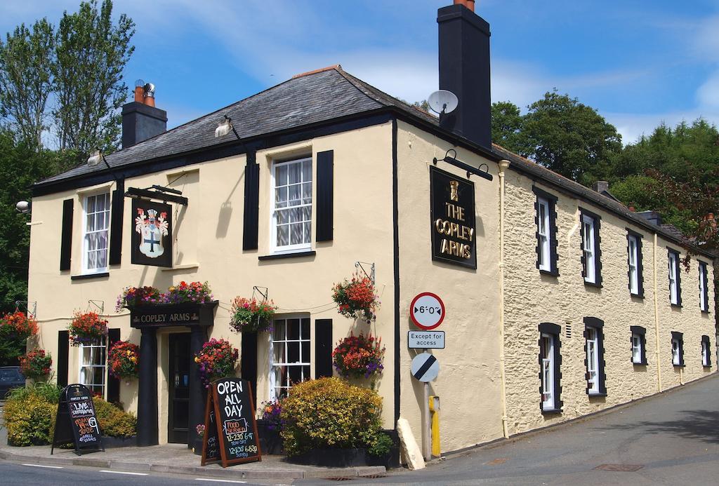 The Copley Arms Hotel Looe Buitenkant foto